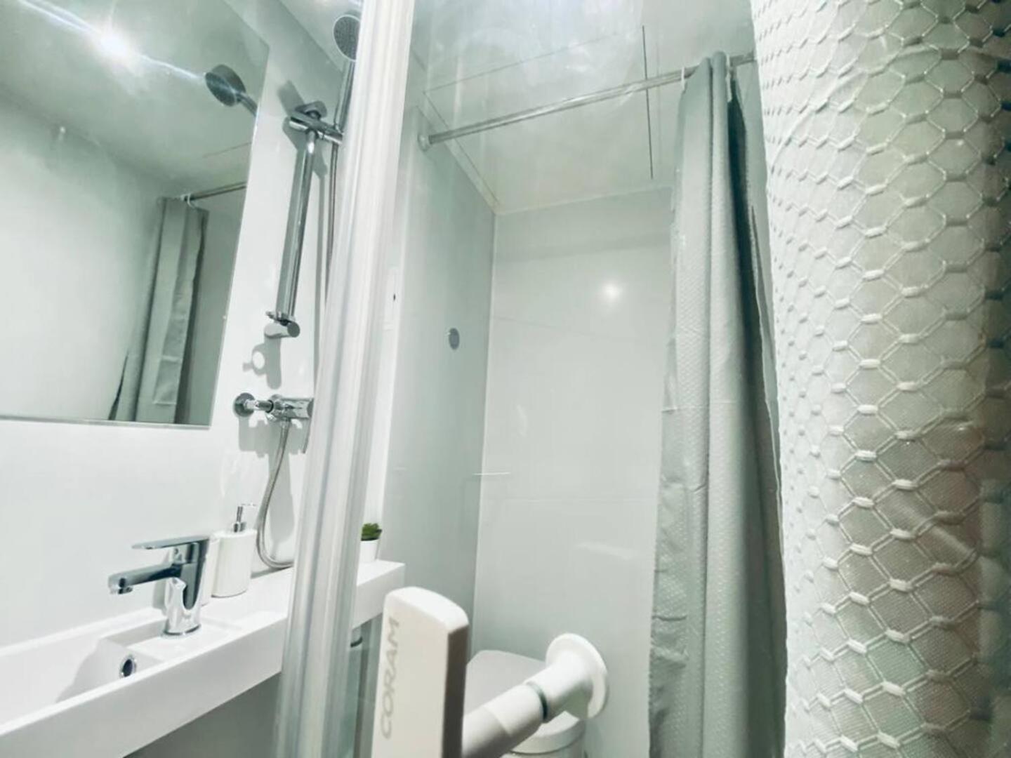 Apt 08 Beachside Beauty Central Studio Steps From Cafes Brighton ภายนอก รูปภาพ