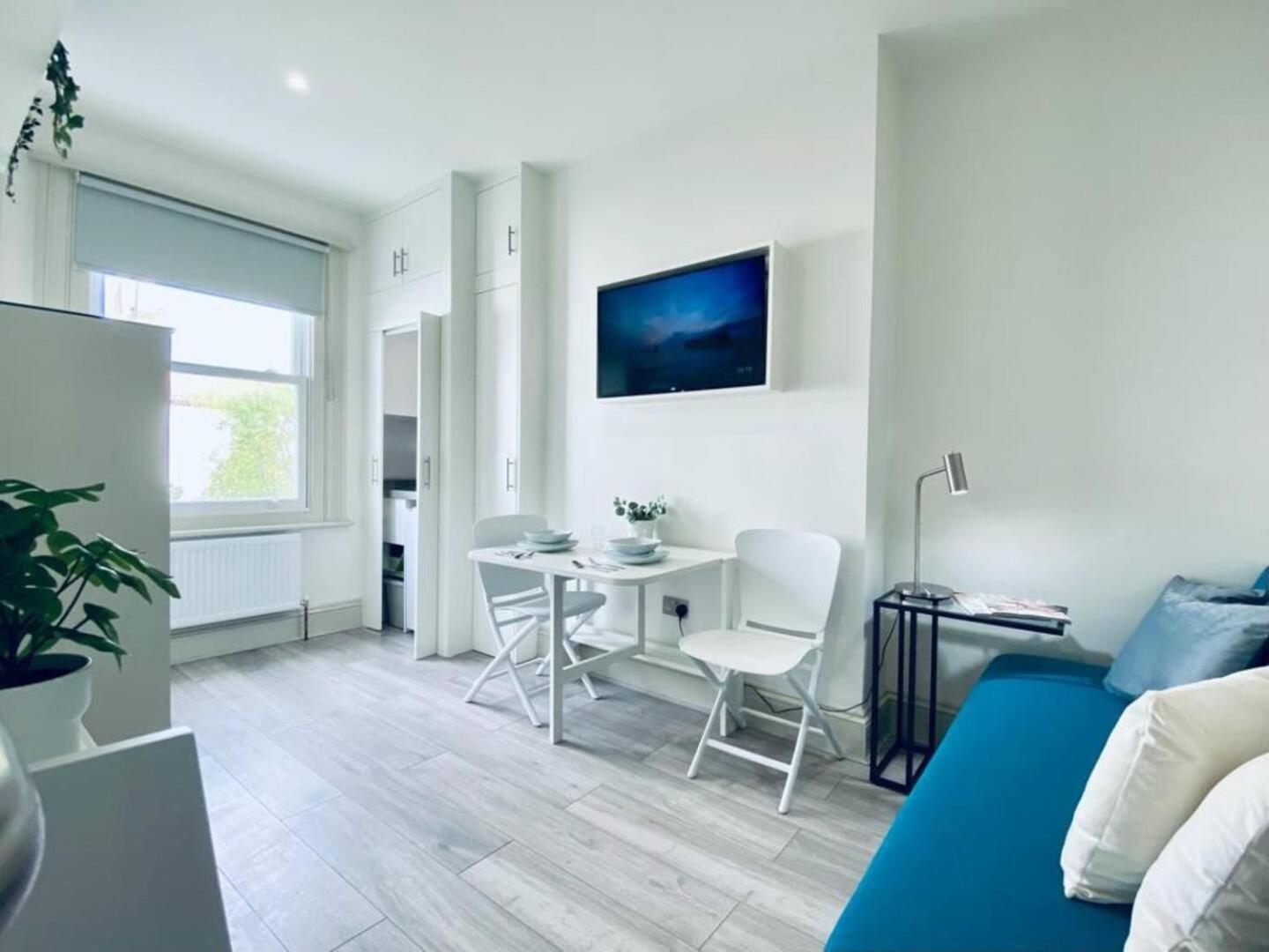 Apt 08 Beachside Beauty Central Studio Steps From Cafes Brighton ภายนอก รูปภาพ
