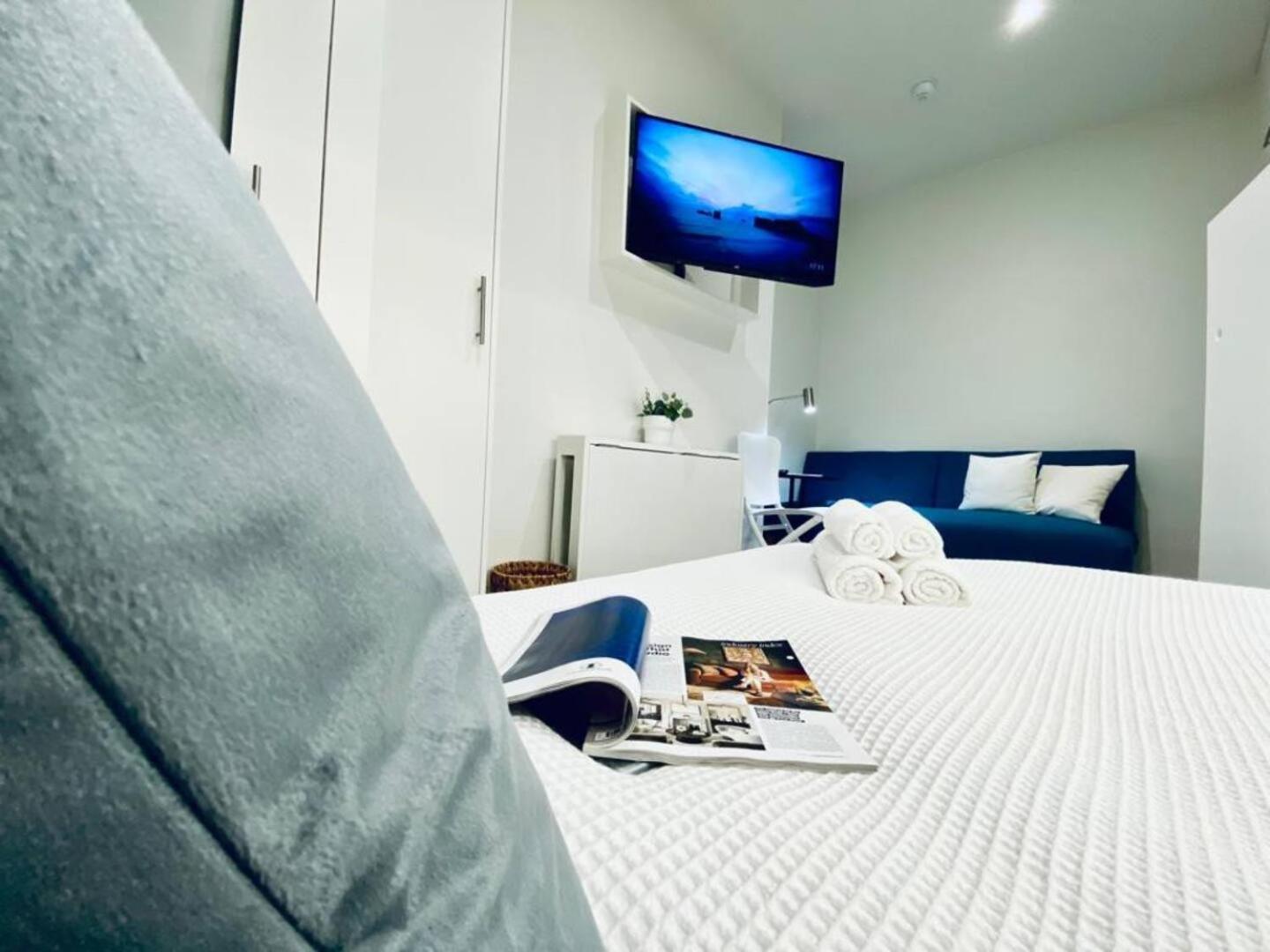 Apt 08 Beachside Beauty Central Studio Steps From Cafes Brighton ภายนอก รูปภาพ