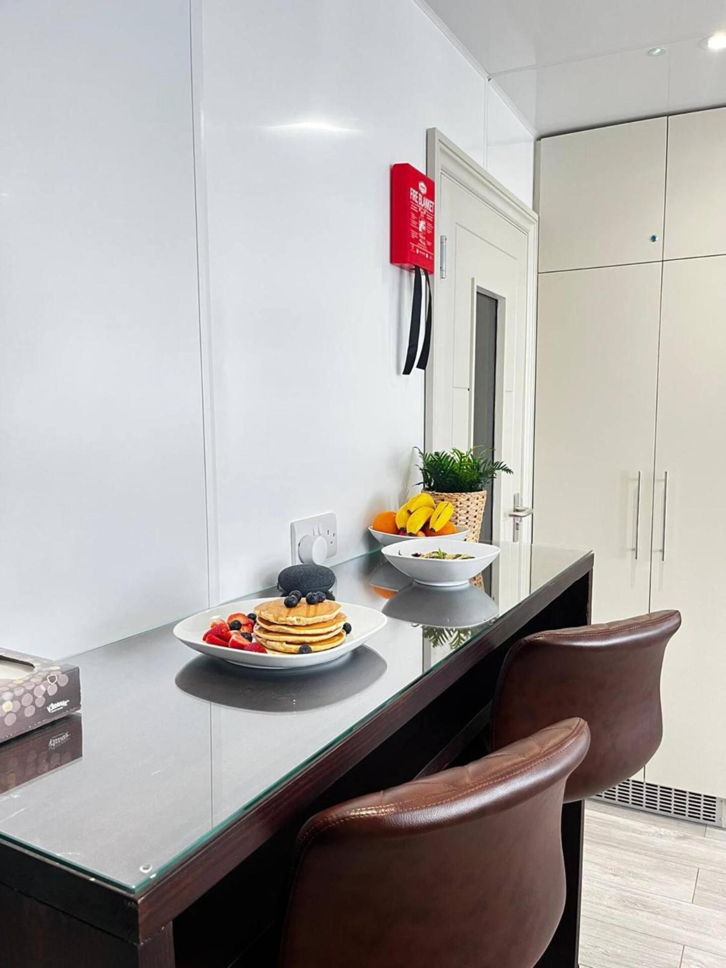 Apt 08 Beachside Beauty Central Studio Steps From Cafes Brighton ภายนอก รูปภาพ
