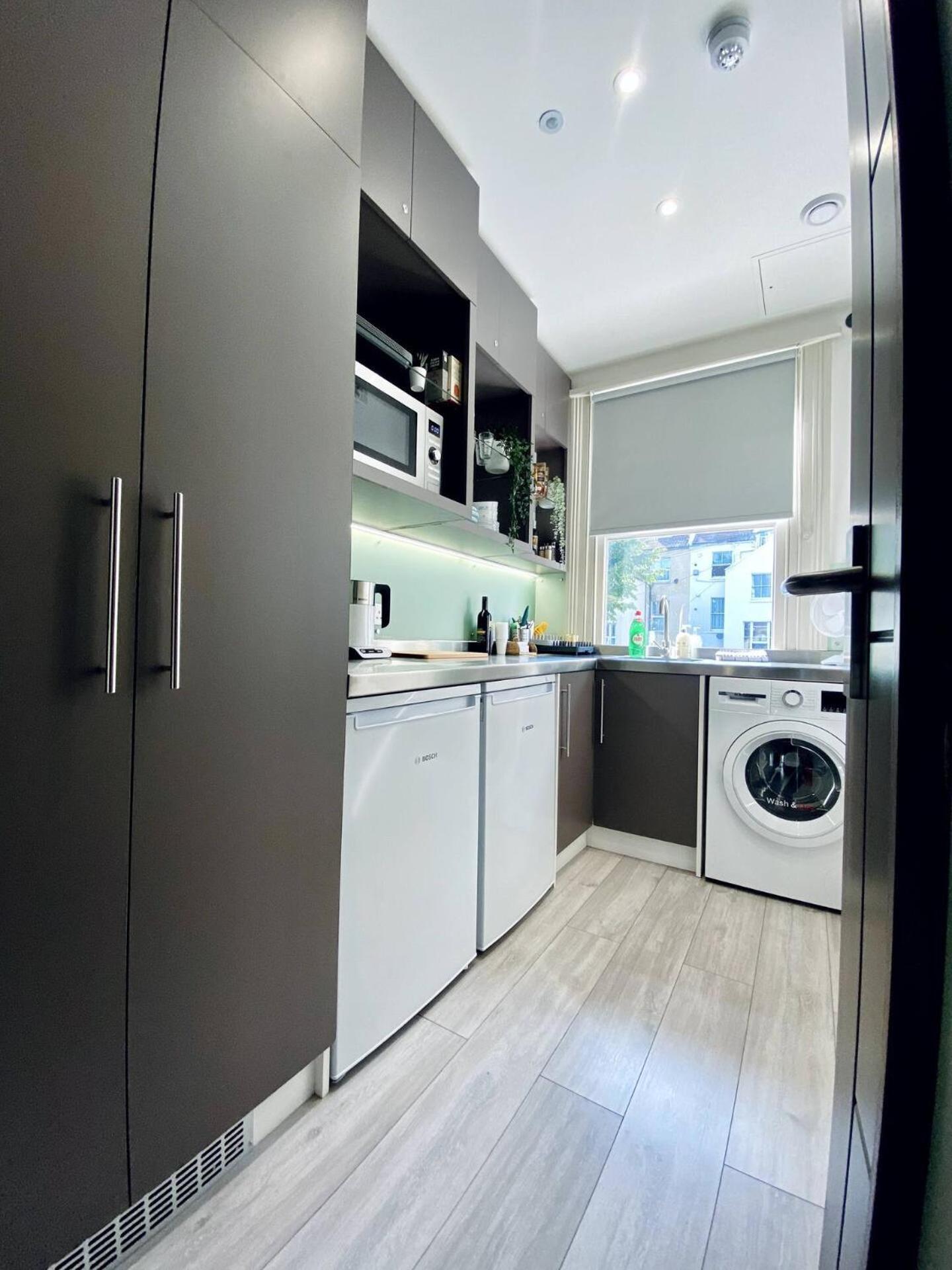 Apt 08 Beachside Beauty Central Studio Steps From Cafes Brighton ภายนอก รูปภาพ