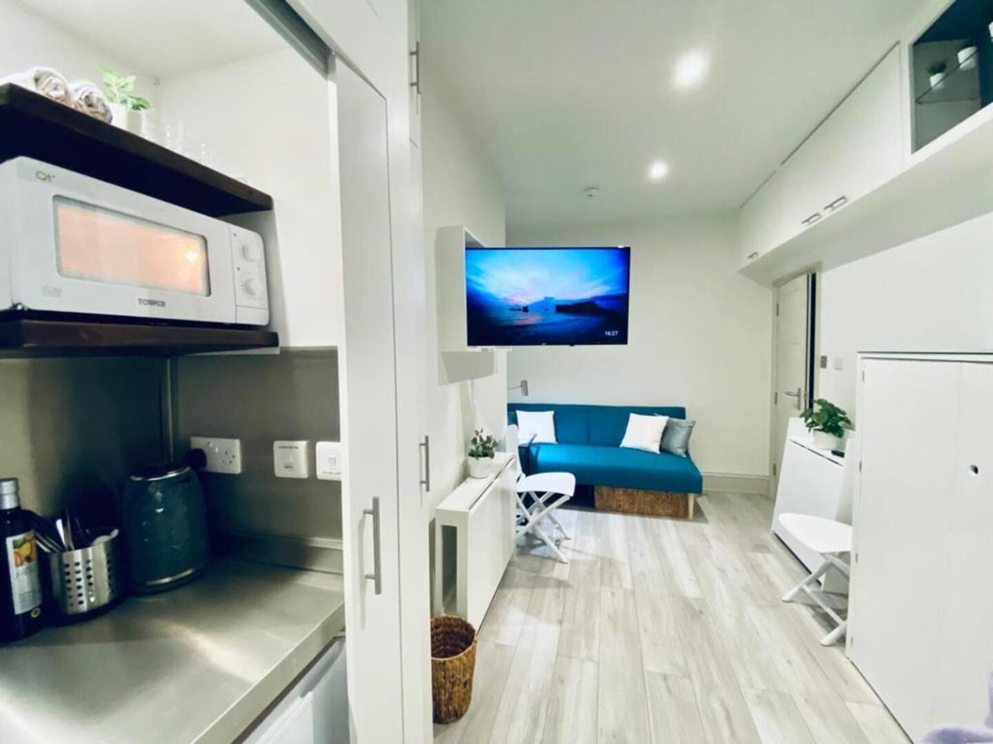 Apt 08 Beachside Beauty Central Studio Steps From Cafes Brighton ภายนอก รูปภาพ